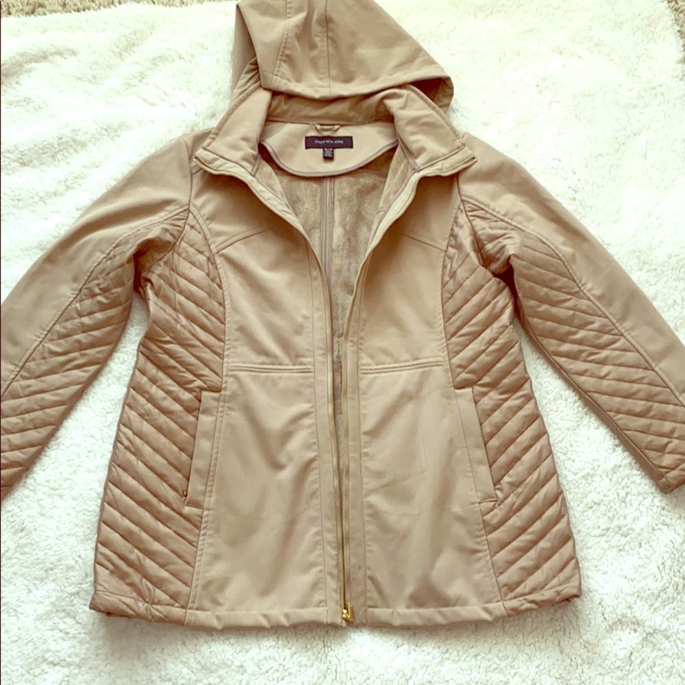 New York Jones Quilted coat with Hoodie